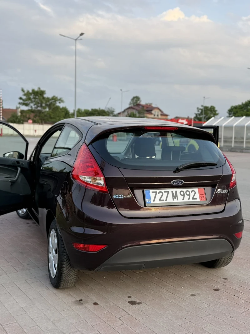 Ford Fiesta, снимка 3 - Автомобили и джипове - 52371442