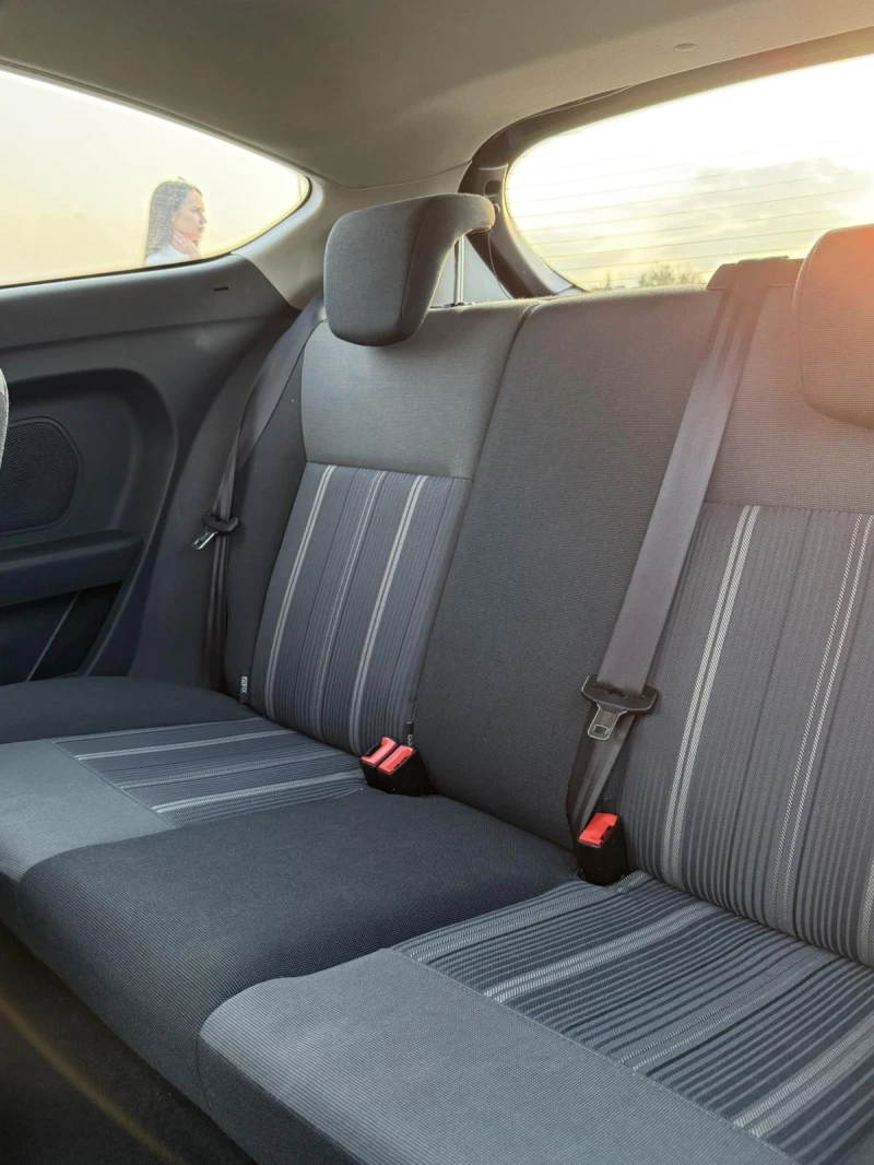 Ford Fiesta, снимка 8 - Автомобили и джипове - 52371442