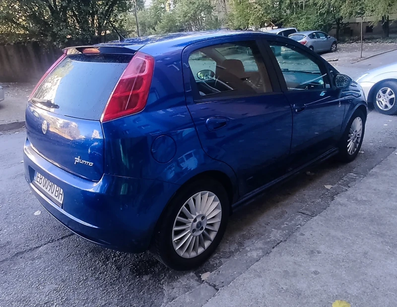 Fiat Punto 1.4, снимка 8 - Автомобили и джипове - 52245763