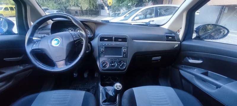 Fiat Punto 1.4, снимка 5 - Автомобили и джипове - 52245763