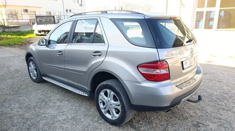 Mercedes-Benz ML 320, снимка 4 - Автомобили и джипове - 52792678