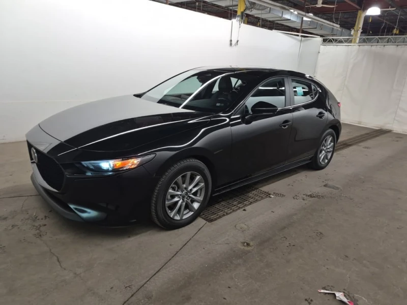 Mazda 3 * GS * CARFAX * 