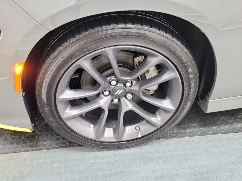 Dodge Charger R/T  CARFAX, снимка 17 - Автомобили и джипове - 53120570