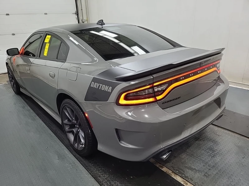 Dodge Charger R/T  CARFAX, снимка 4 - Автомобили и джипове - 53120570