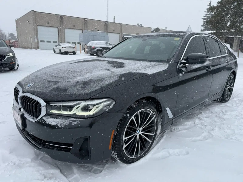 BMW 530 * xDrive LUXURY * CARFAX* ОПЦИЯ ЗА ФИНАНСИРАНЕ* 