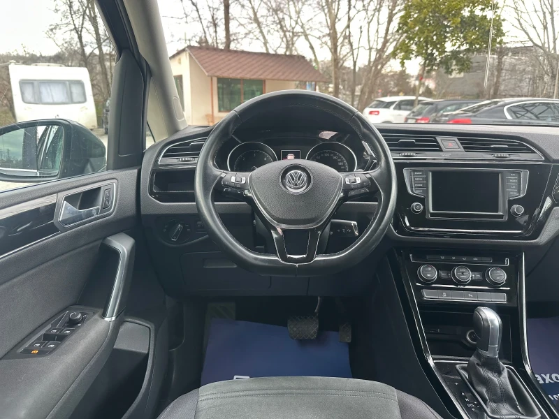 VW Touran 2.0TDI/Comfortline/Dsg/150ps/6+ 1, снимка 11 - Автомобили и джипове - 53261556