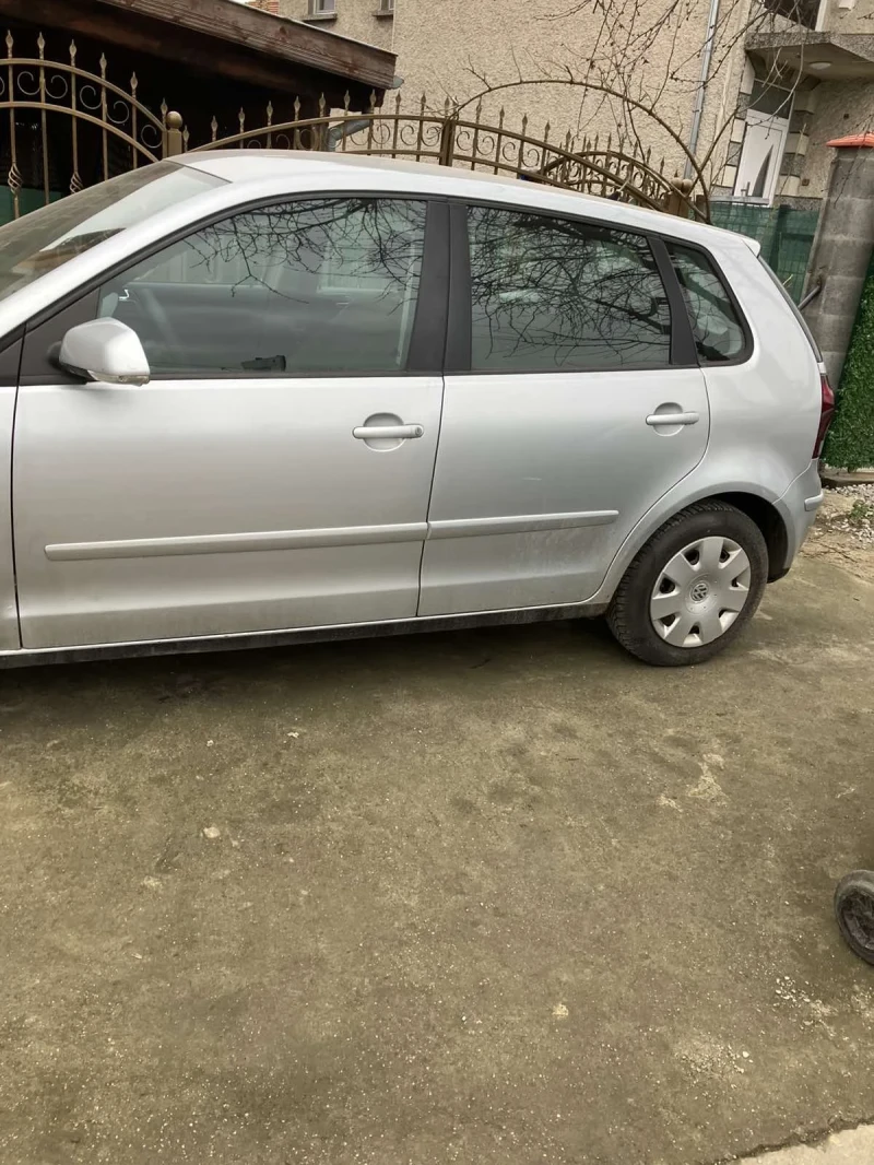 VW Polo 1.4 бензин , снимка 3 - Автомобили и джипове - 53417886