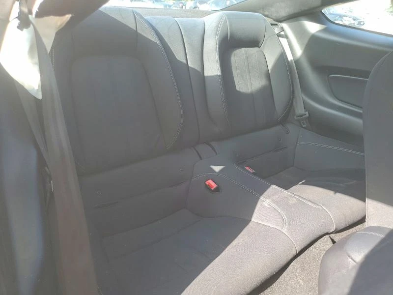 Ford Mustang, снимка 10 - Автомобили и джипове - 55572801