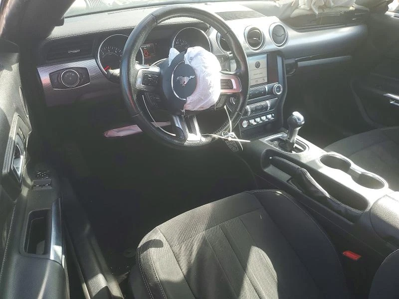 Ford Mustang, снимка 8 - Автомобили и джипове - 55572801
