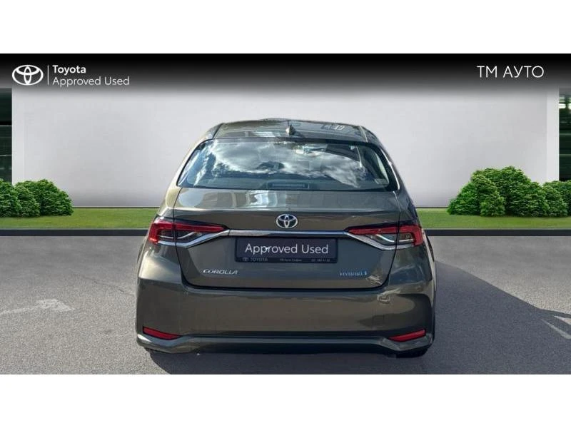 Toyota Corolla SDN 1.8HSD EXECUTIVE MY21, снимка 4 - Автомобили и джипове - 56354254