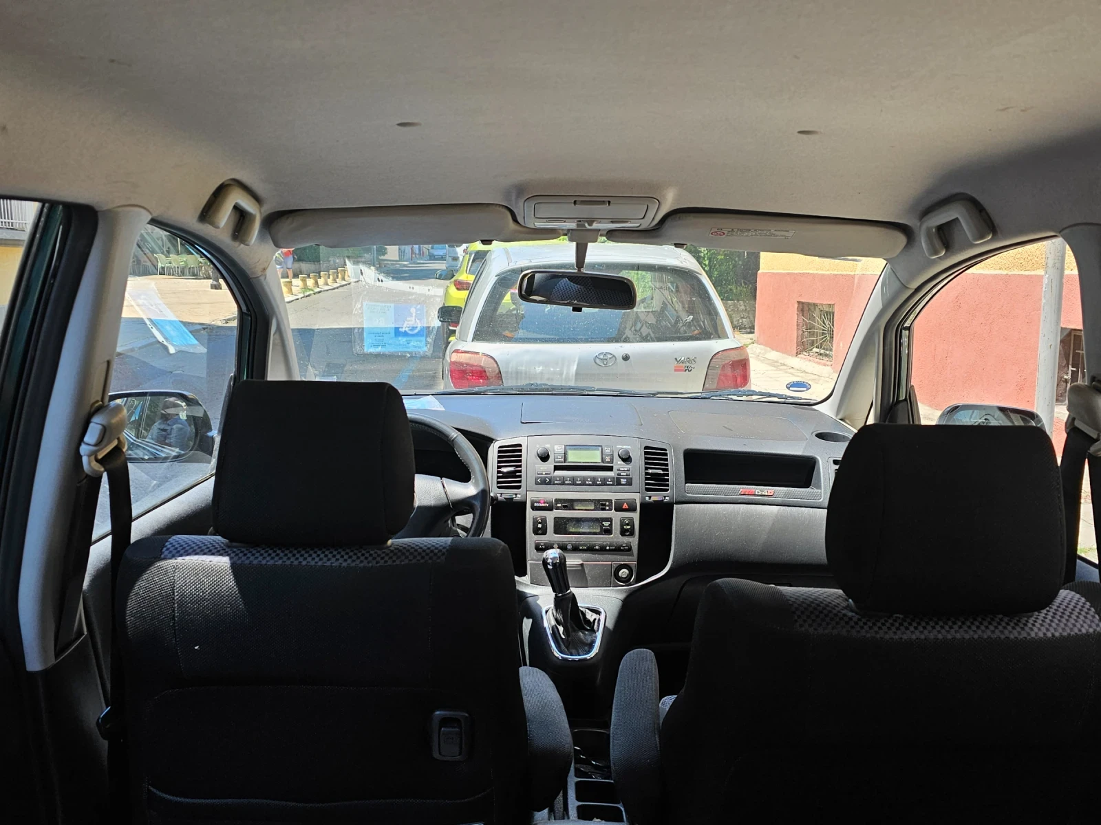 Toyota Corolla verso  - изображение 7