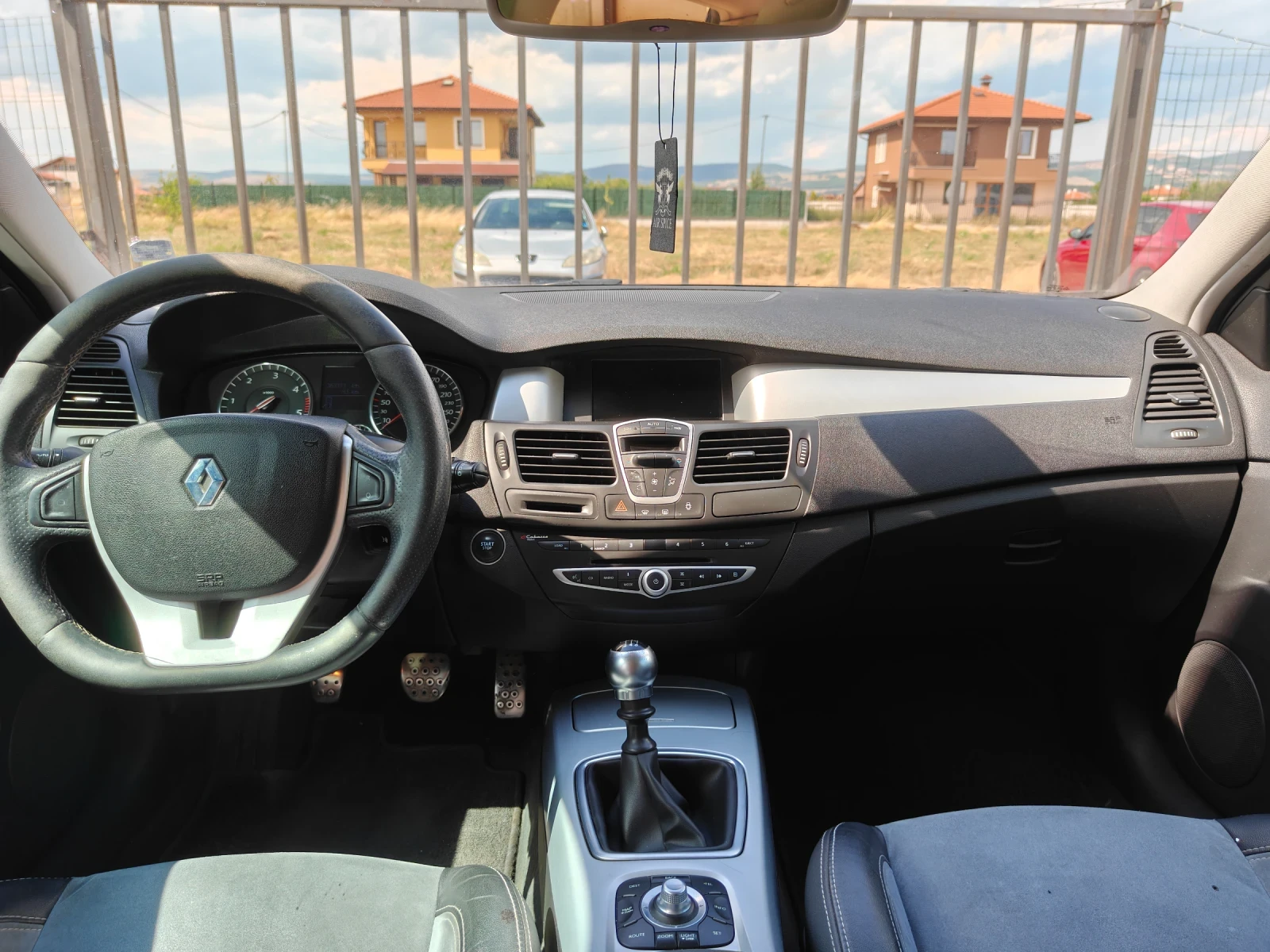 Renault Laguna 2.0dci GT 178кс. - изображение 6