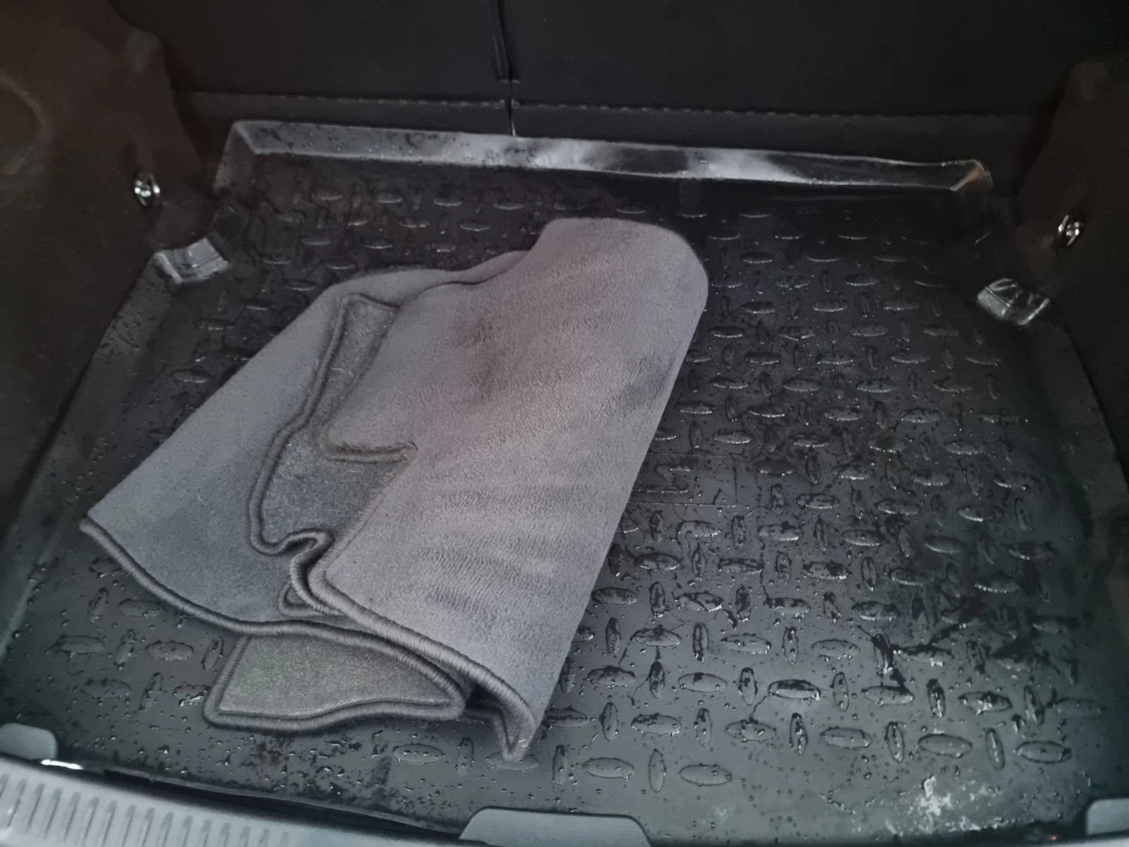 Toyota Auris 1, 8hibrid | Mobile.bg   11