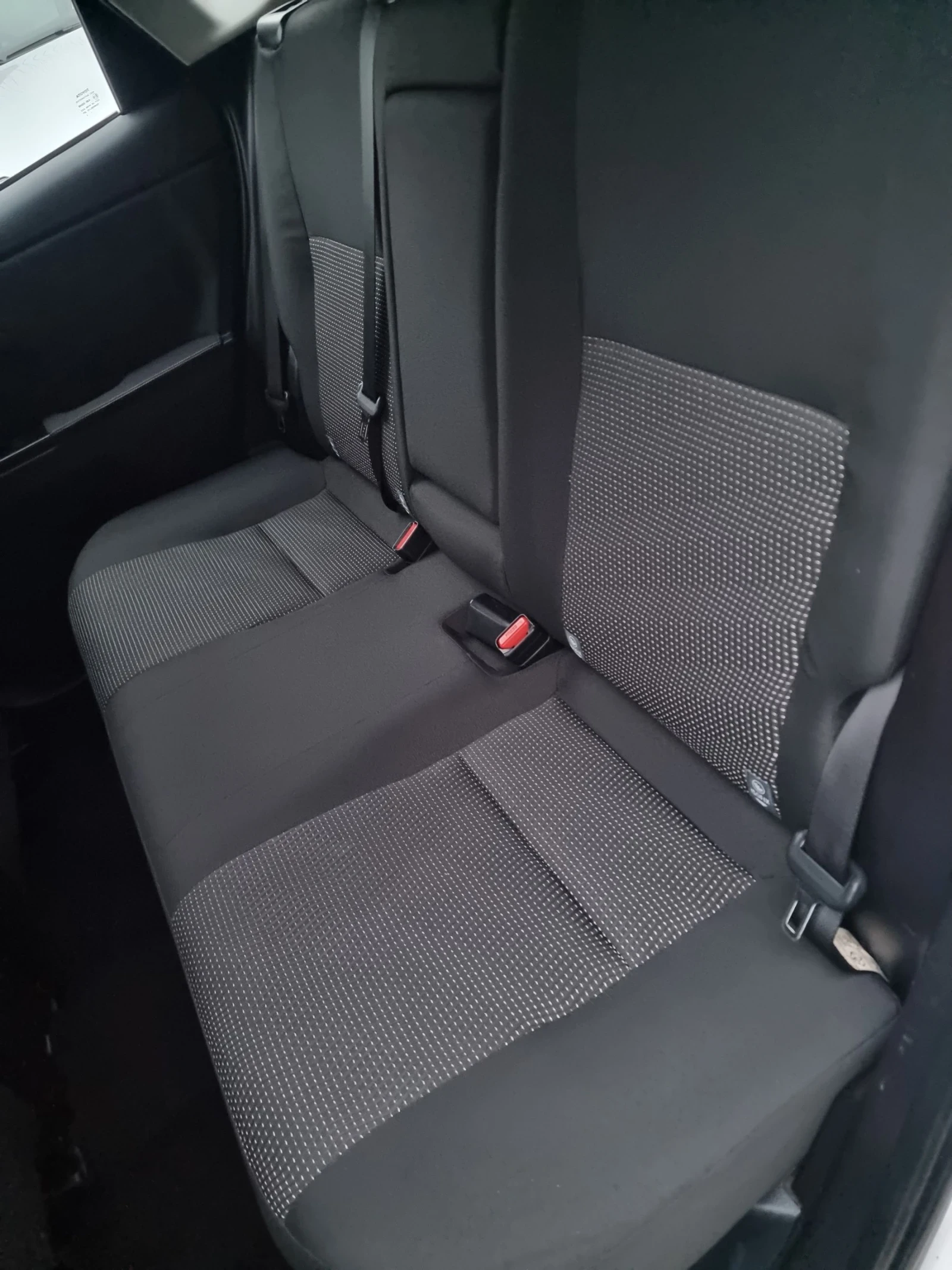 Toyota Auris 1, 8hibrid | Mobile.bg   12