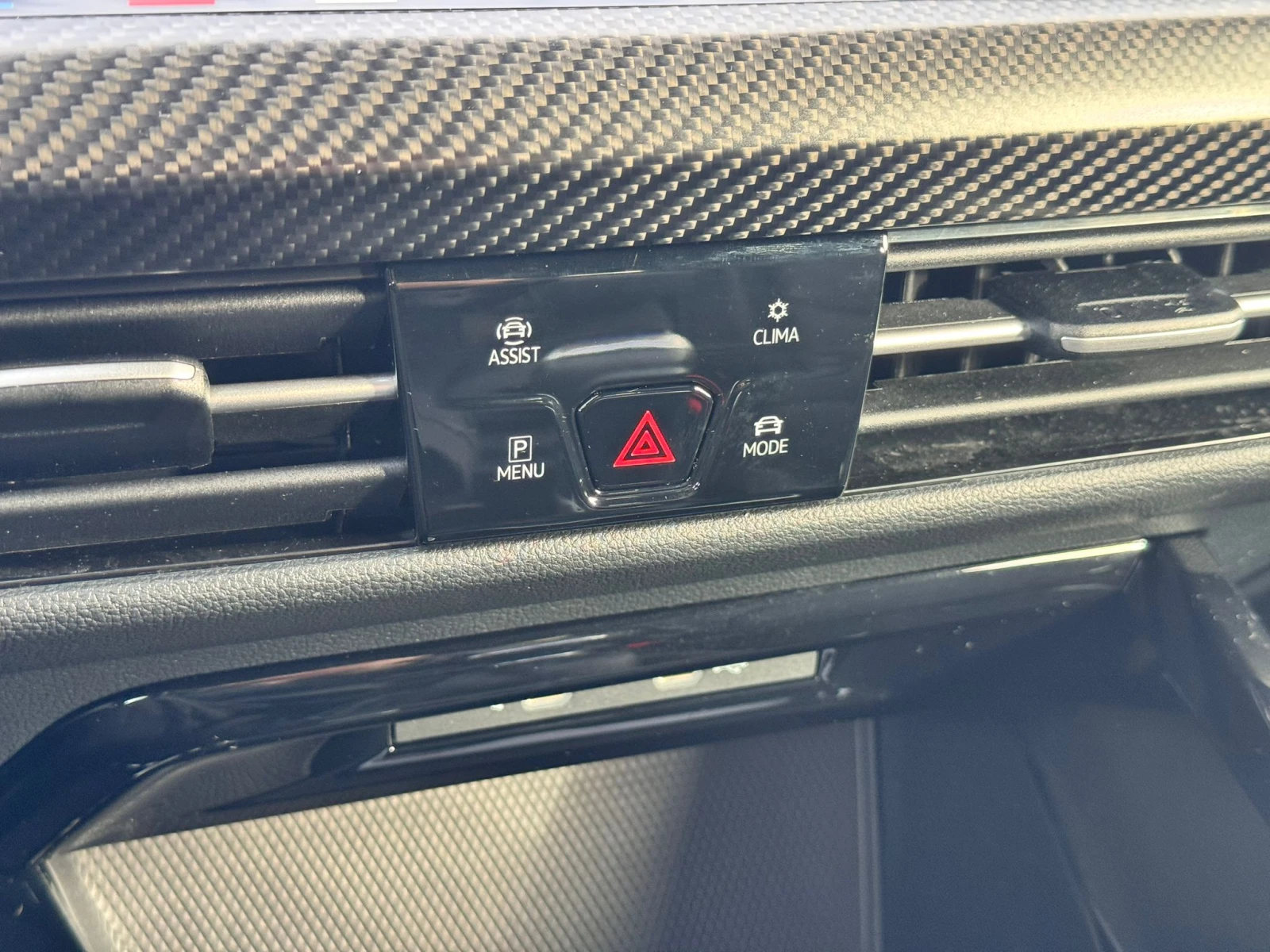 VW Golf * R* CARFAX *    | Mobile.bg   11