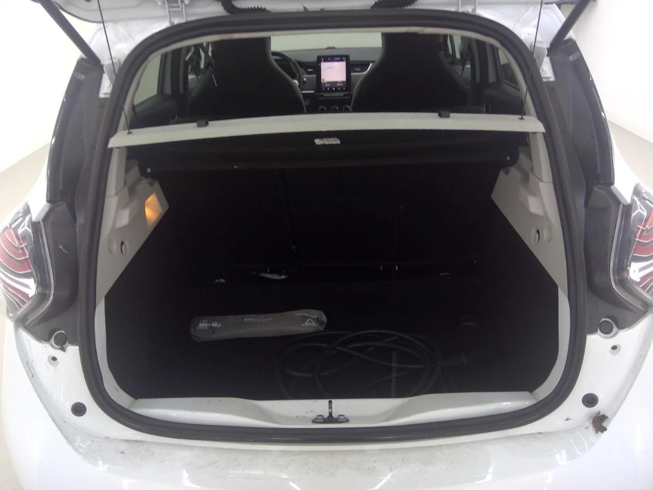 Renault Zoe R135 Intense CCS 52kw ���������� ����� ����� | Mobile.bg � ����������� 14