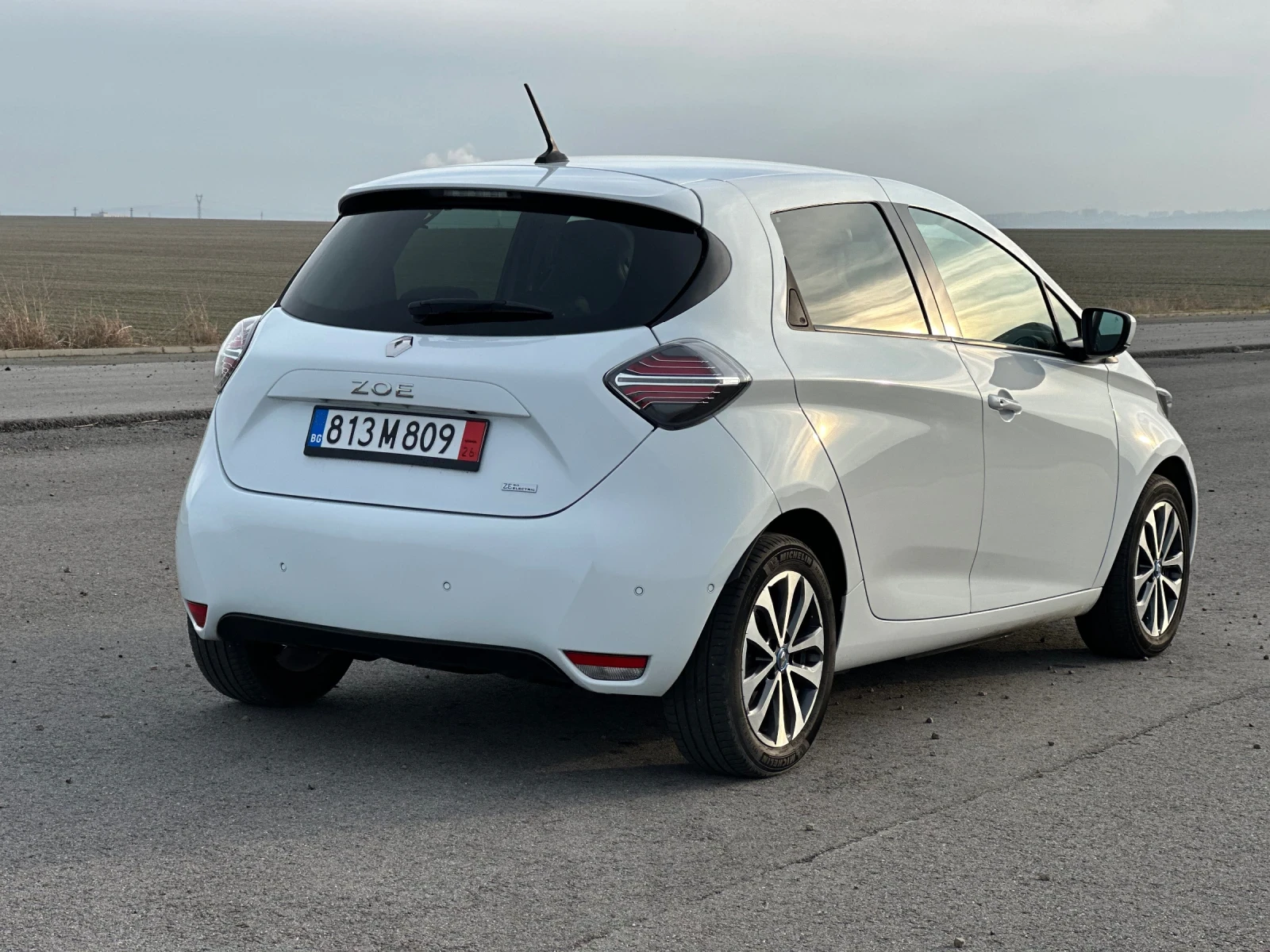 Renault Zoe R135 Intense+ CCS 52kw Термопомпа Подгрев Гаранция - изображение 2