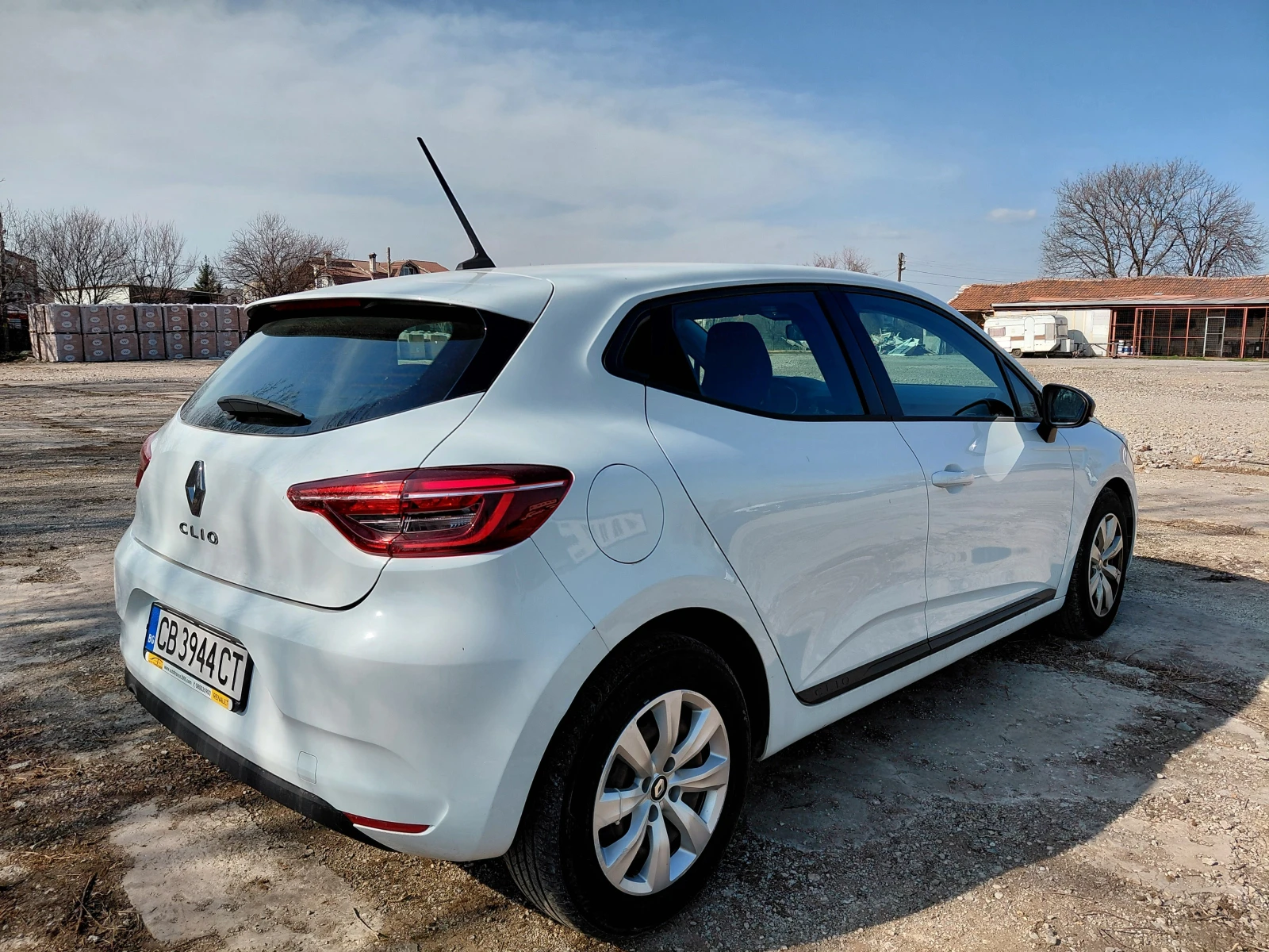 Renault Clio 1.0Sce/65 к.с/Life, снимка 8 - Автомобили и джипове - 53721270