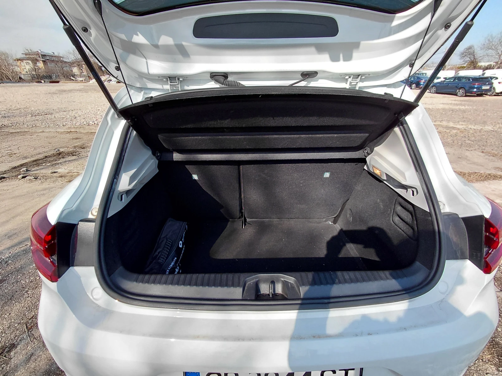 Renault Clio 1.0Sce/65 к.с/Life, снимка 15 - Автомобили и джипове - 53721270