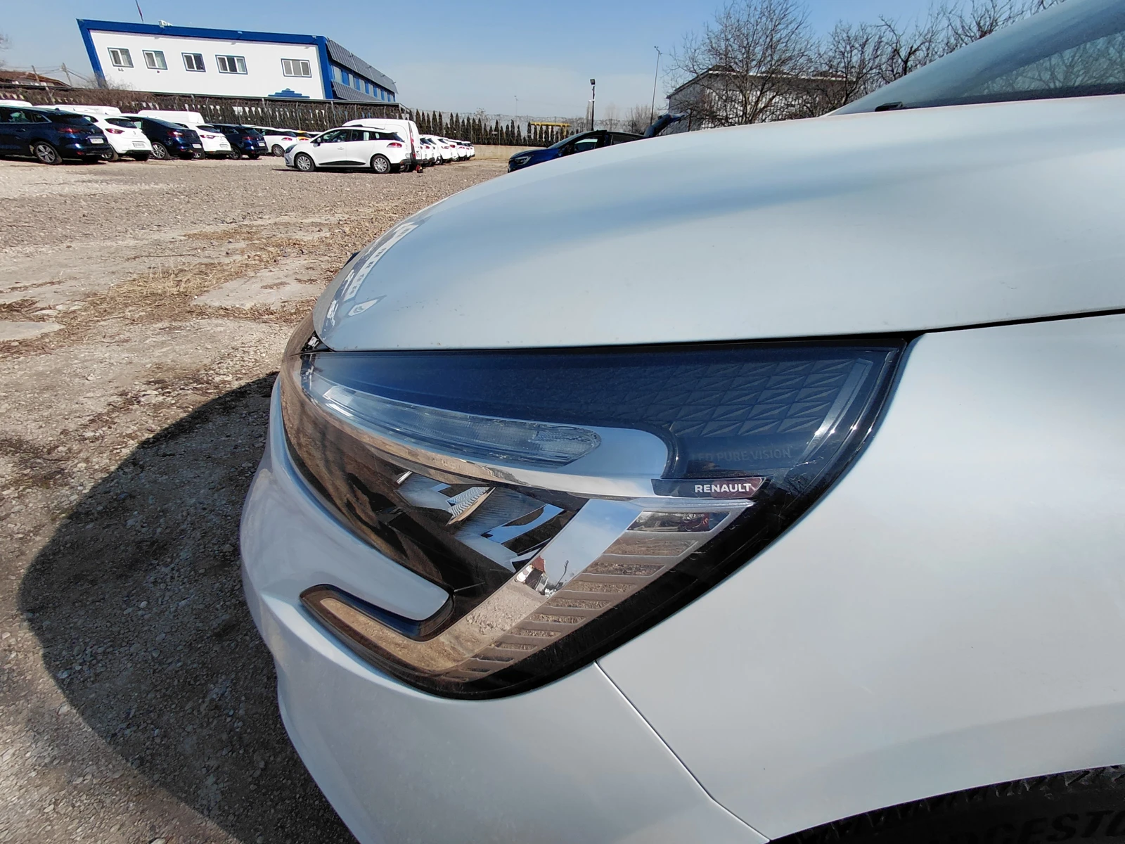 Renault Clio 1.0Sce/65 к.с/Life, снимка 16 - Автомобили и джипове - 53721270