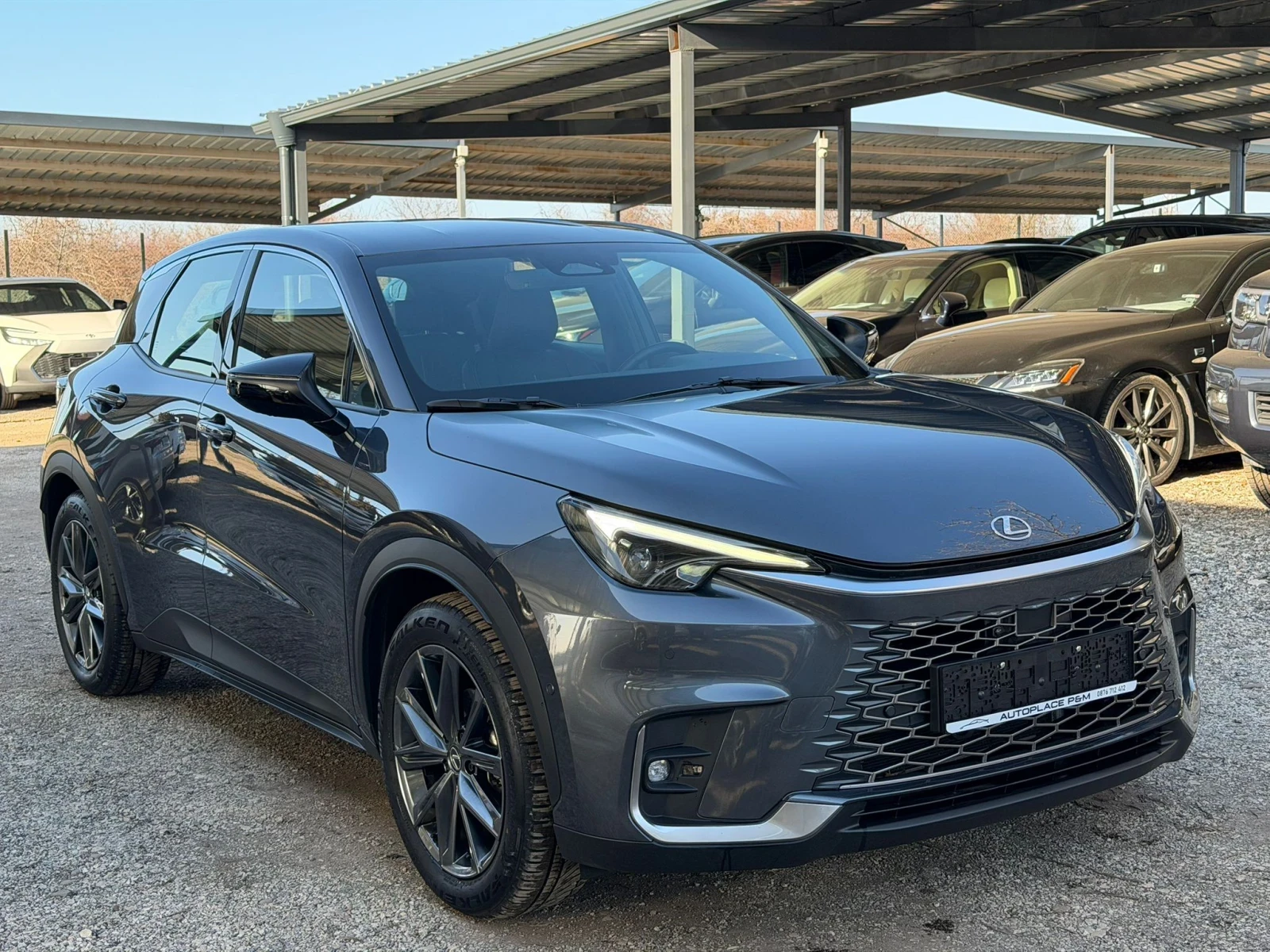 Lexus LBX 360Camera/HUD/ML sound/В гаранция , снимка 3 - Автомобили и джипове - 53724511