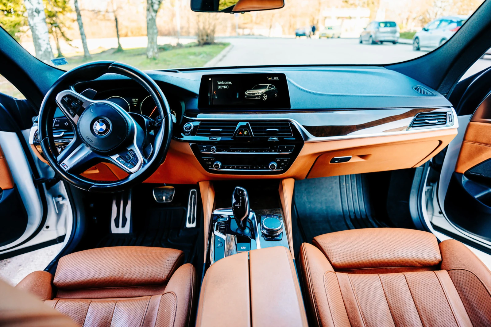 BMW 630 d xDrive M-Sport, снимка 12 - Автомобили и джипове - 53733239