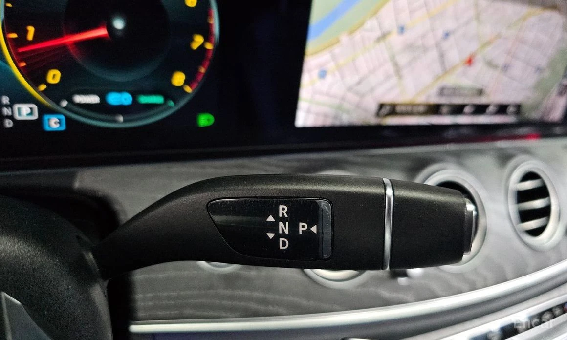 Mercedes-Benz E 350, снимка 9 - Автомобили и джипове - 53875812