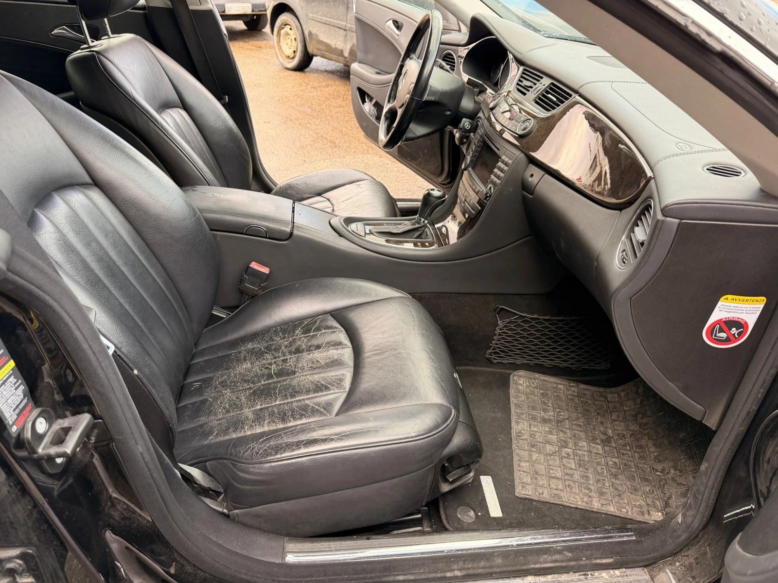 Mercedes-Benz CLS 320 CDI 224k.c ITALIA , снимка 13 - Автомобили и джипове - 54046354