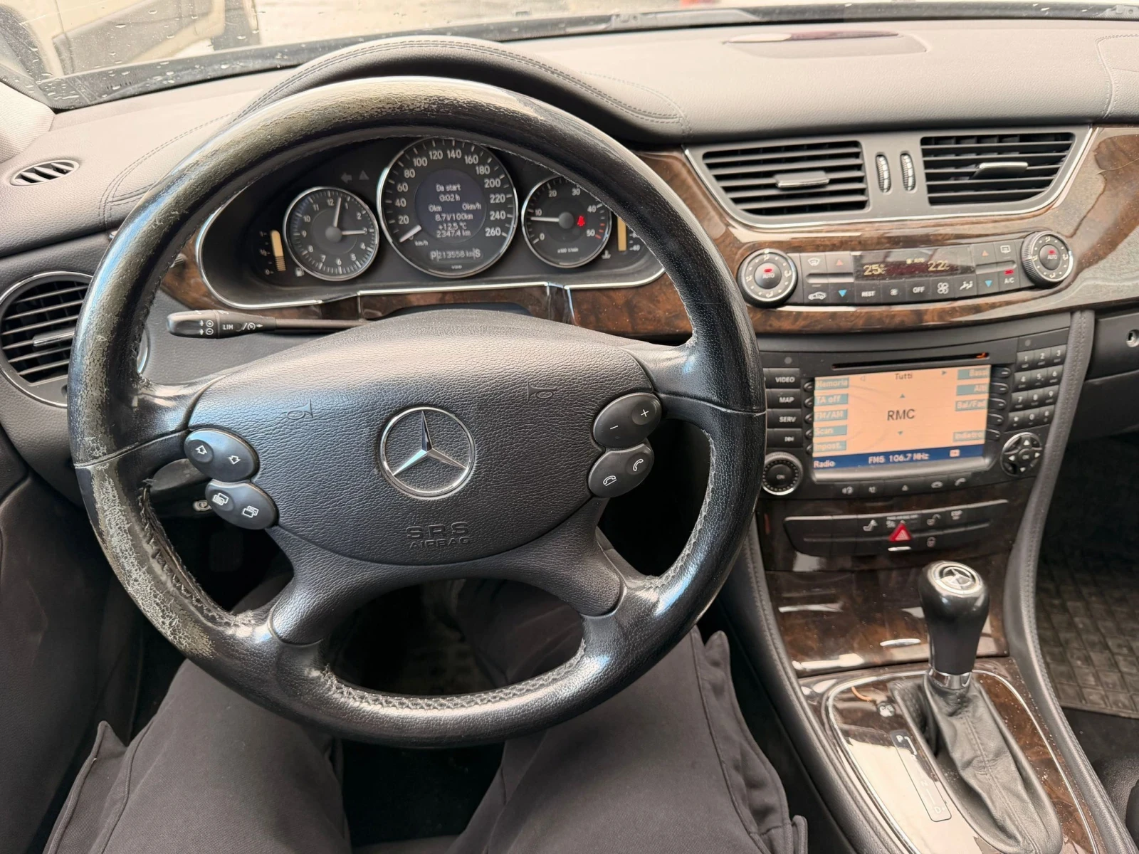 Mercedes-Benz CLS 320 CDI 224k.c ITALIA , снимка 16 - Автомобили и джипове - 54046354