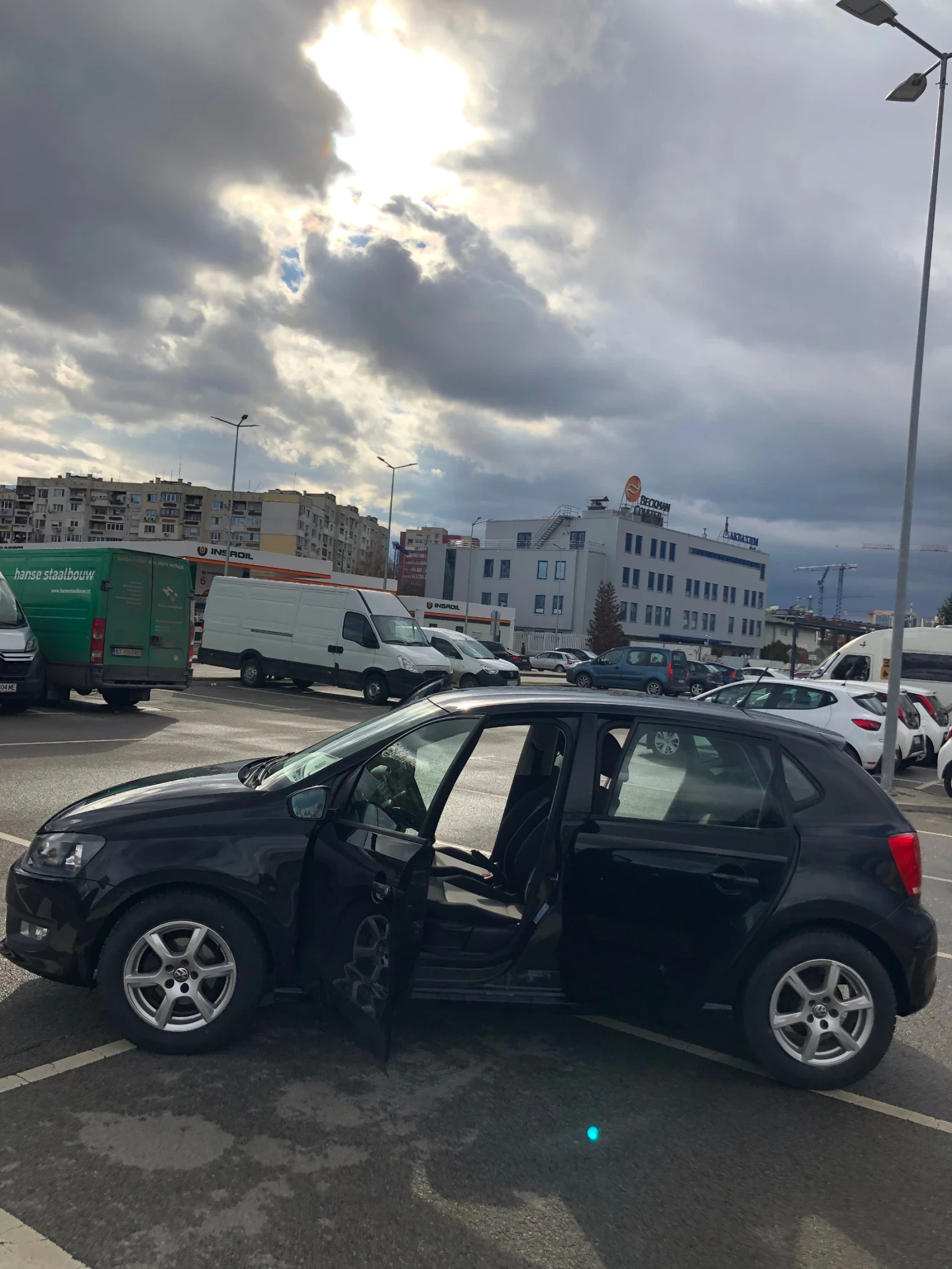 VW Polo, снимка 14 - Автомобили и джипове - 54091340