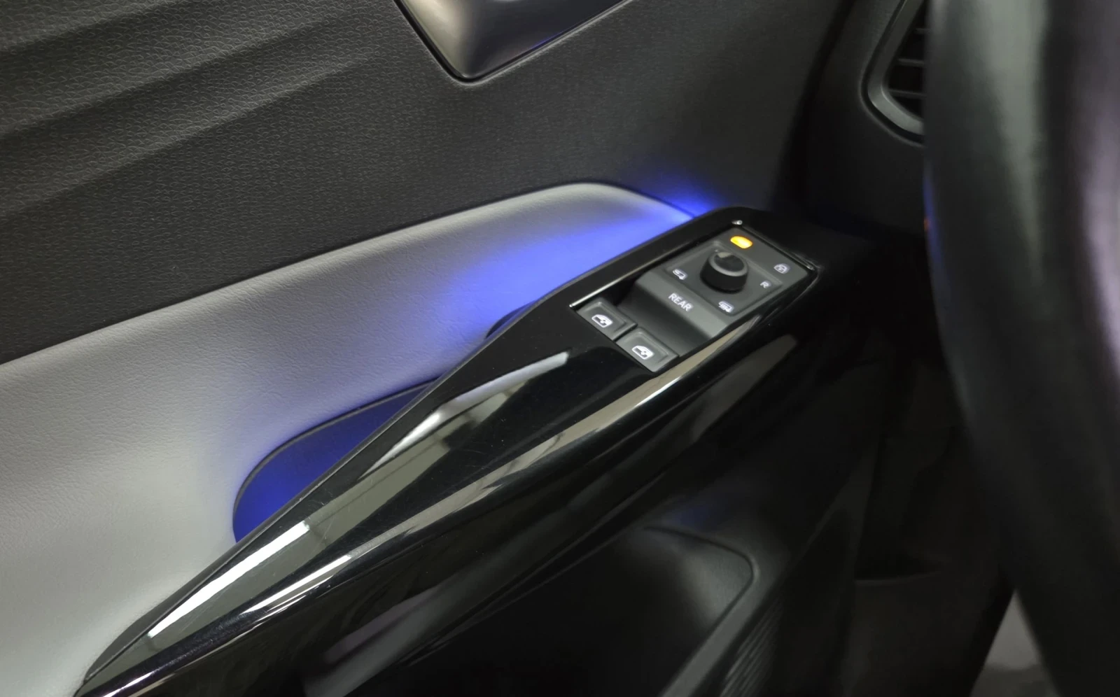 VW ID.3 Pro58KWh, снимка 13 - Автомобили и джипове - 54402134