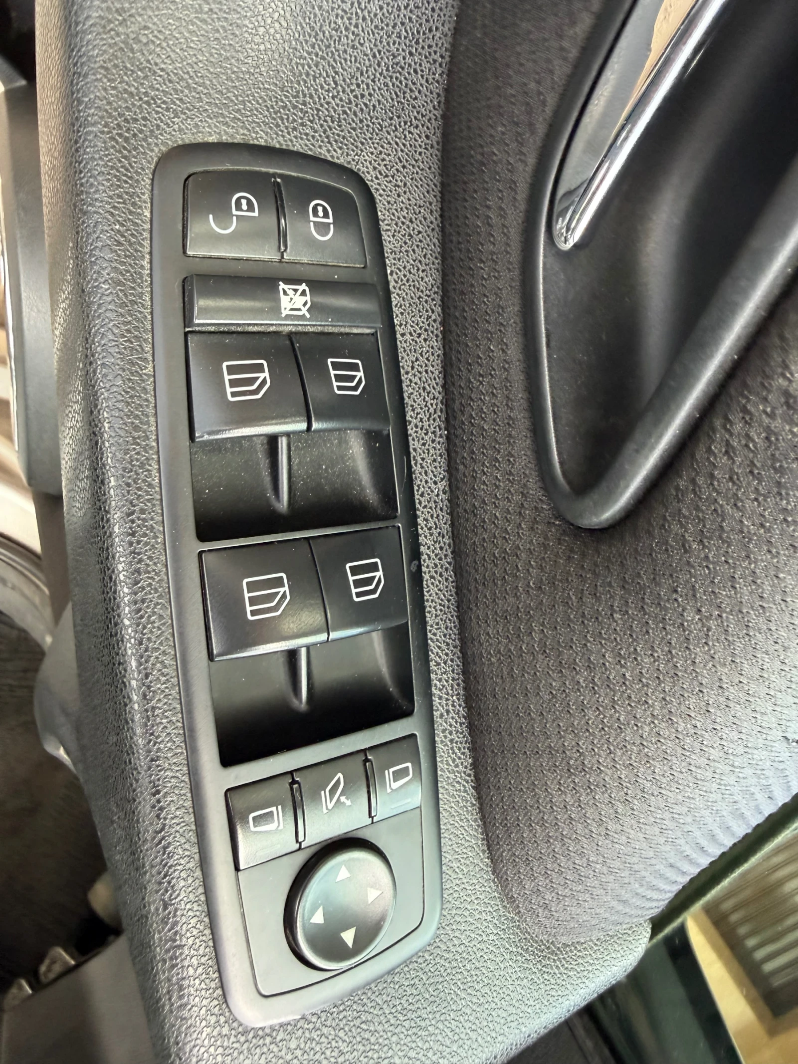Mercedes-Benz B 180 1.8 Дизел, снимка 14 - Автомобили и джипове - 54682547