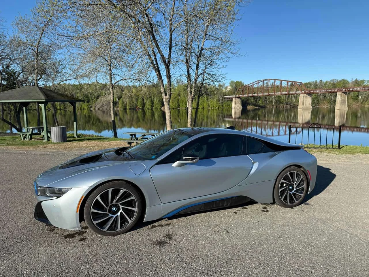 BMW i8 * 2dr Cpe * CARFAX * ОПЦИЯ ЗА ФИНАНСИРАНЕ, снимка 3 - Автомобили и джипове - 54885891