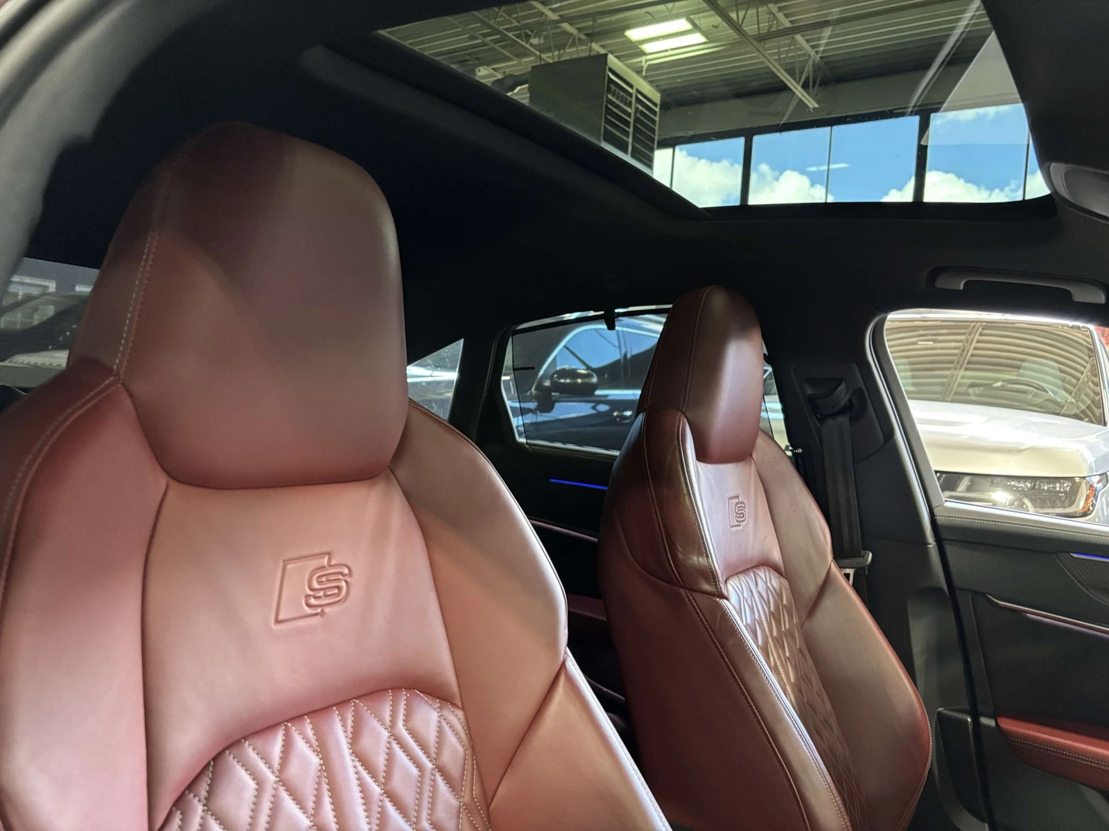 Audi S6 QUATTRO| ЧЕРВЕНА КОЖА| BANGOLUFSEN ЦЕНА ДО БГ, снимка 16 - Автомобили и джипове - 54987231