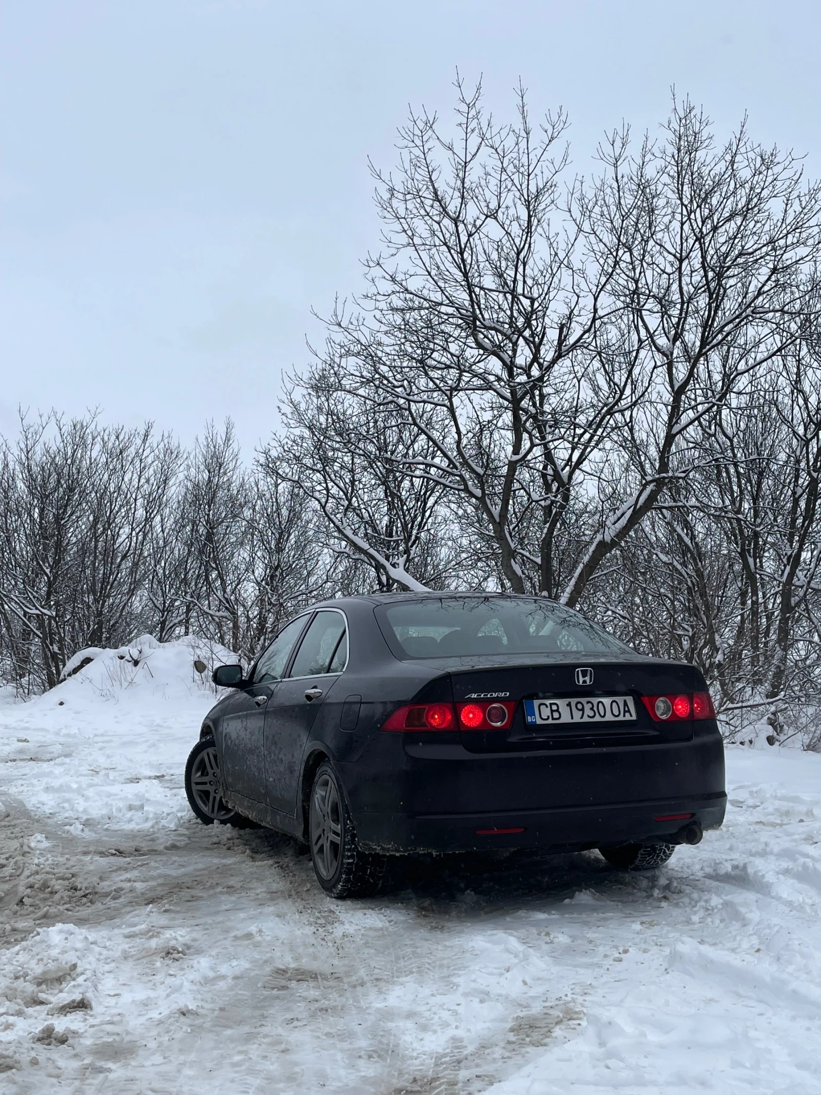 Honda Accord, снимка 15 - Автомобили и джипове - 55242904
