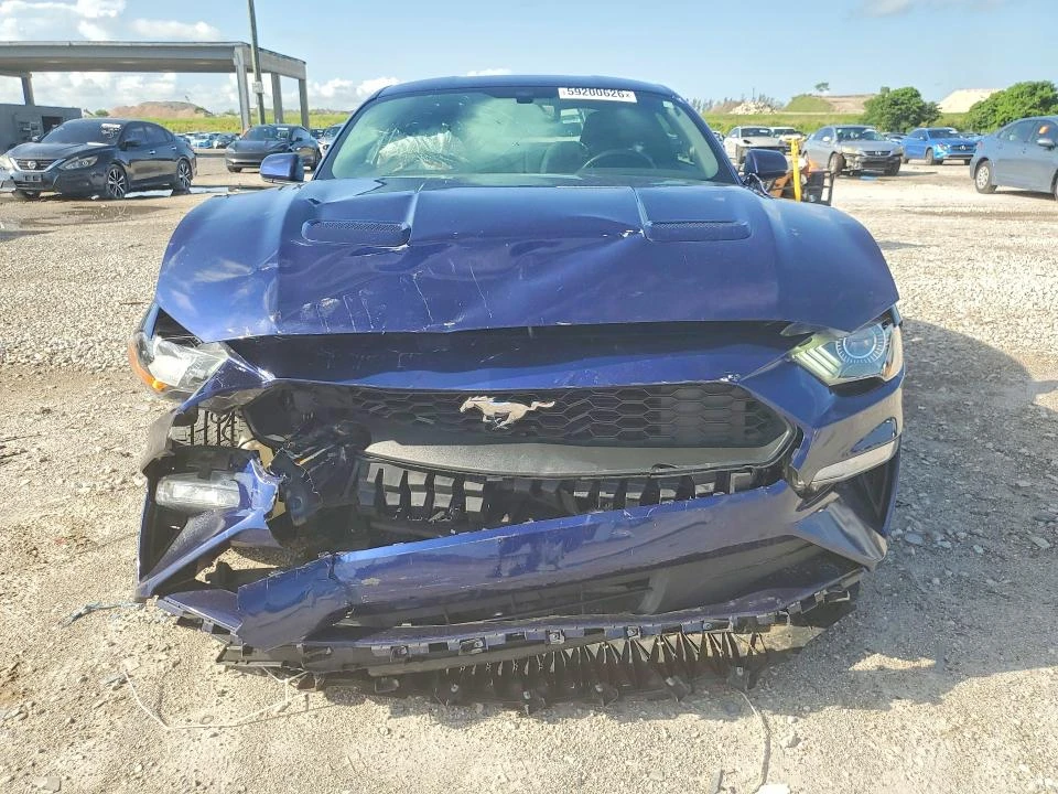 Ford Mustang, снимка 5 - Автомобили и джипове - 55572801