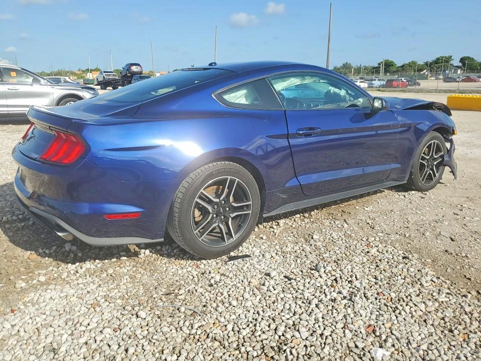 Ford Mustang, снимка 3 - Автомобили и джипове - 55572801