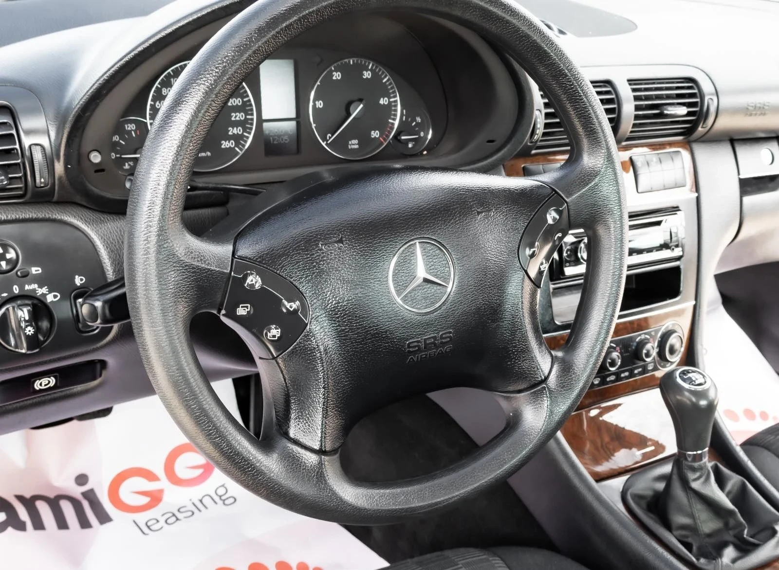 Mercedes-Benz C 200 2.2cdi 6ck., снимка 14 - Автомобили и джипове - 55670291