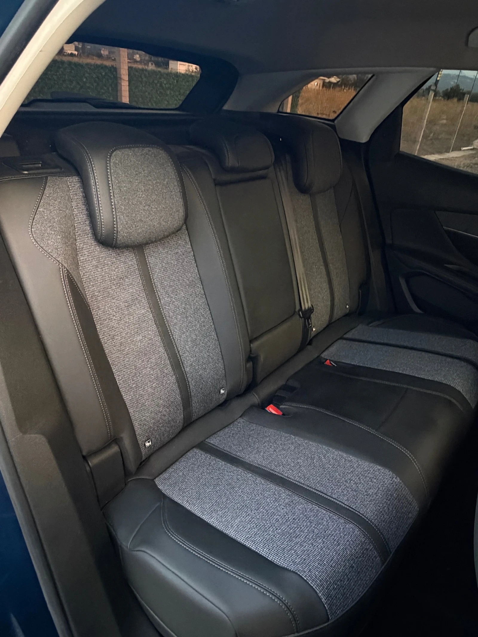Peugeot 3008 HYBRID 4 WD, снимка 12 - Автомобили и джипове - 55782839