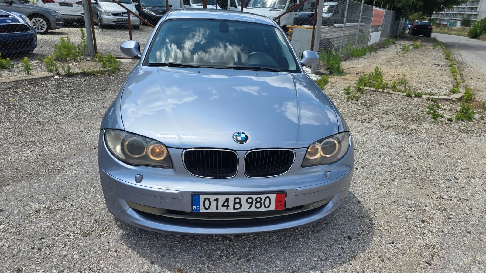 BMW 120 2.0d, снимка 12 - Автомобили и джипове - 56155821