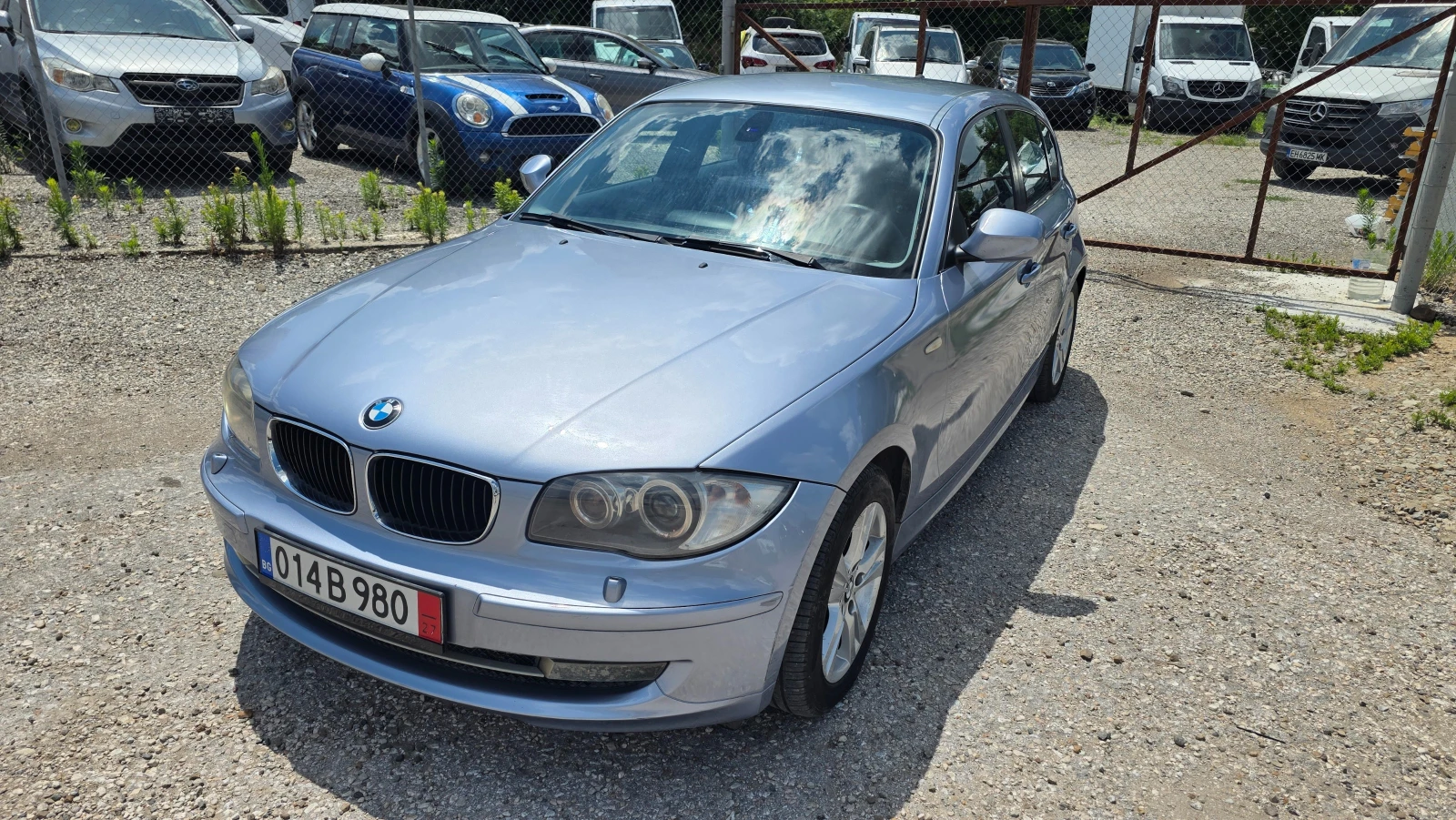 BMW 120 2.0d, снимка 16 - Автомобили и джипове - 56155821