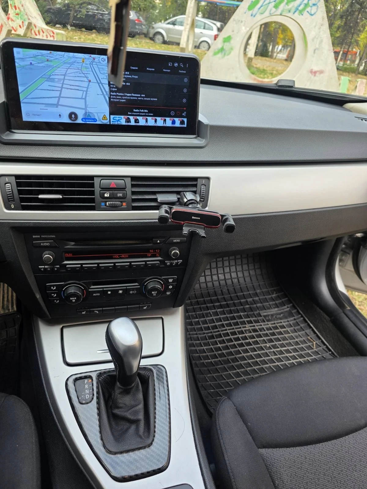BMW 320, снимка 5 - Автомобили и джипове - 56544166