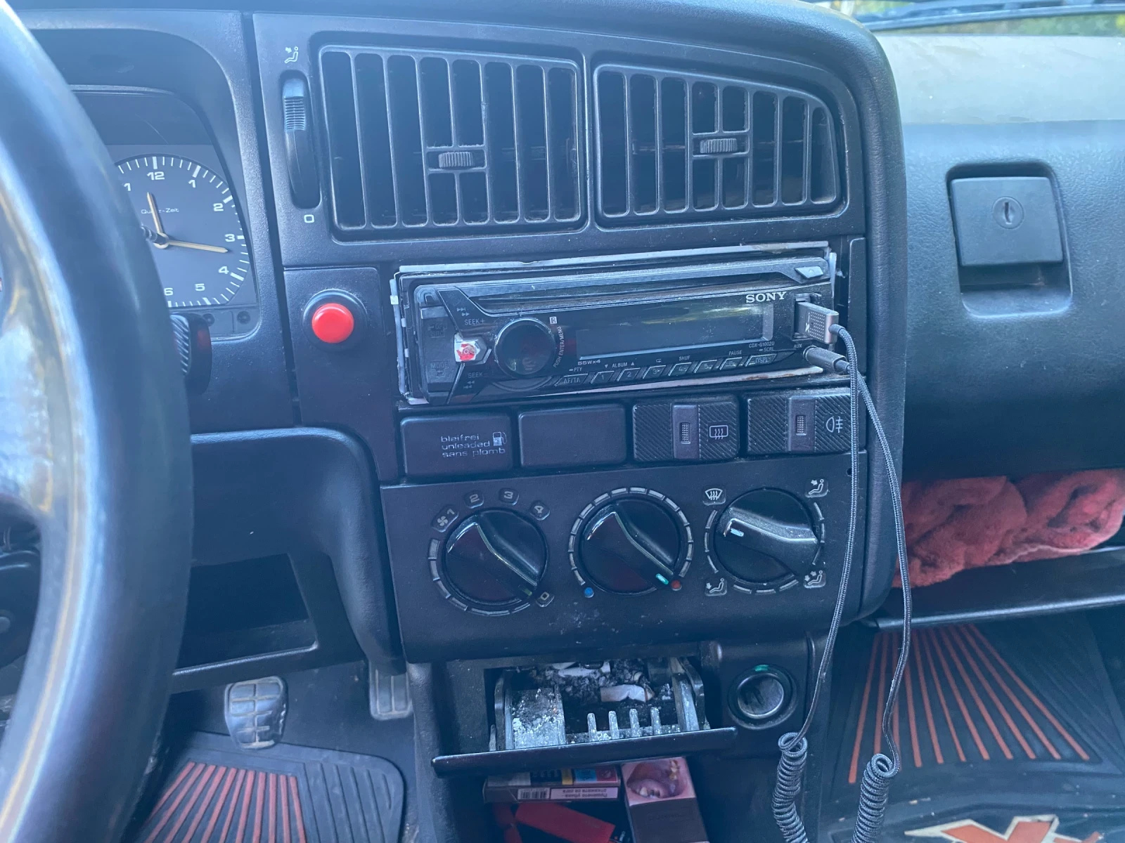 VW Passat, снимка 9 - Автомобили и джипове - 56642627