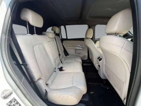 Mercedes-Benz GLB * AWD | Navigation | Leather | Heated Seats * CARF, снимка 15