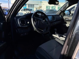 Toyota Tacoma * 4X4 DOUBLE CAB SB * CARFAX * БЕЗ ПЪРВОНАЧАЛНА ВН, снимка 15