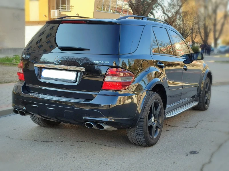 Mercedes-Benz ML 63 AMG AMG 63, снимка 9 - Автомобили и джипове - 49409692