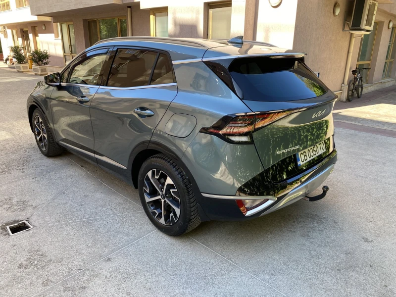 Kia Sportage 1.6 T-GDi / 4x4 / TOP /MHEV, снимка 5 - Автомобили и джипове - 51609522