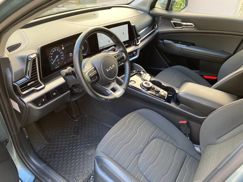 Kia Sportage 1.6 T-GDi / 4x4 / TOP /MHEV, снимка 10 - Автомобили и джипове - 51609522