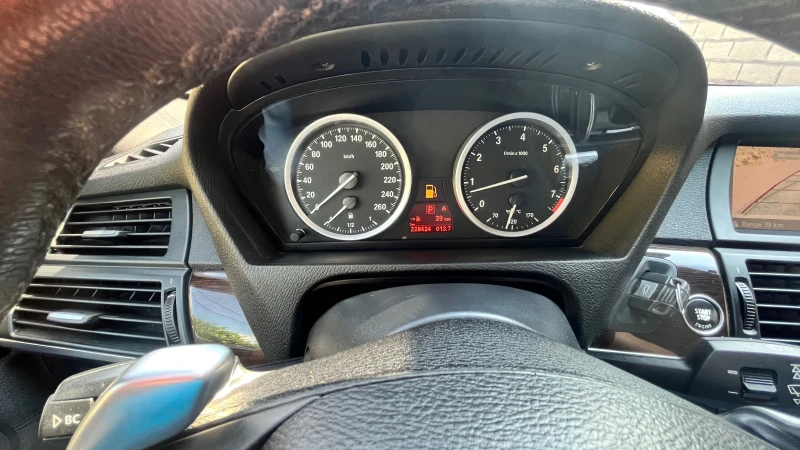 BMW X6, снимка 15 - Автомобили и джипове - 51816015