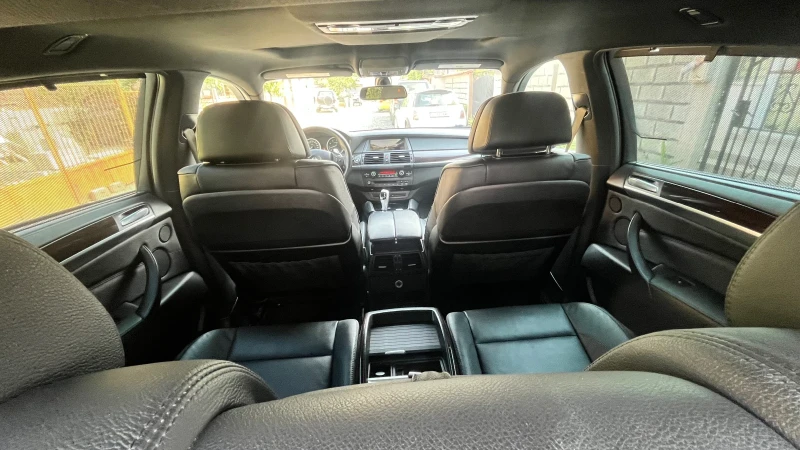 BMW X6, снимка 14 - Автомобили и джипове - 51816015